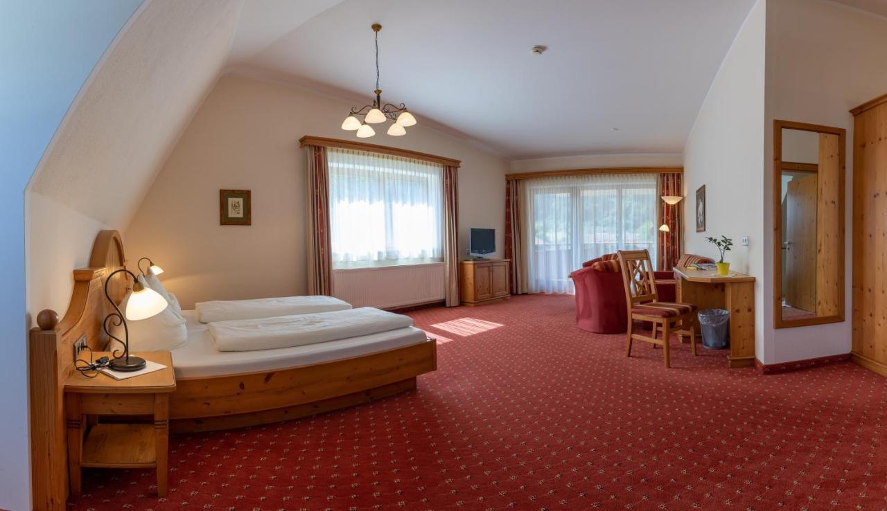 Hotel Garni Elisabeth Цел ам Цилер Екстериор снимка